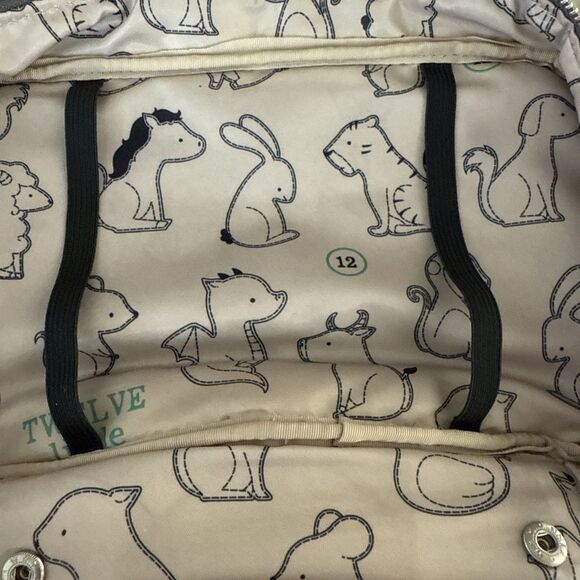 Twelvelittle Diaper Clutch Crossbody Diaper Bag Quilted‎ Metallic Gray - Picture 10 of 16